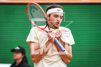 2023-04-15 - Taylor FRITZ of United States looks dejected during the Rolex Monte-Carlo, ATP Masters 1000 tennis event on April 15, 2023 at Monte-Carlo Country Club in Roquebrune Cap Martin, France - TENNIS - ROLEX MONTE CARLO MASTERS 2023 - INTERNATIONALS - TENNIS