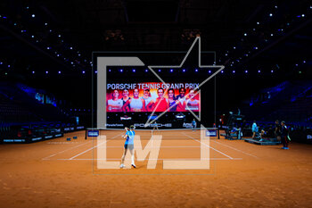 2023-04-17 - General View during practice at the 2023 Porsche Tennis Grand Prix, WTA 500 tennis tournament on April 17, 2023 in Stuttgart, Germany - TENNIS - WTA - 2023 PORSCHE TENNIS GRAND PRIX - INTERNATIONALS - TENNIS