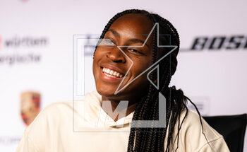 2023-04-18 - Coco Gauff of the United States talks to the media at the 2023 Porsche Tennis Grand Prix, WTA 500 tennis tournament on April 18, 2023 in Stuttgart, Germany - TENNIS - WTA - 2023 PORSCHE TENNIS GRAND PRIX - INTERNATIONALS - TENNIS