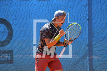 2023-04-25 - Jelle Sels (NLD) ATP Challenger Roma Garden Open 2023 Round of 16 on April 25,2023 at Garden Tennis Club in Rome, Italy - ATP CHALLANGER ROMA GARDEN - ROUND OF SIXTEEN - INTERNATIONALS - TENNIS