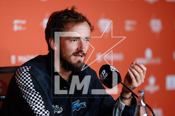 2023-04-26 - Daniil Medvedev of Russia talks to he media during the Mutua Madrid Open 2023, Masters 1000 tennis tournament on April 26, 2023 at Caja Magica in Madrid, Spain - TENNIS - MUTUA MADRID OPEN 2023 - INTERNATIONALS - TENNIS