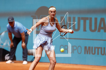 2023-04-27 - Petra Kvitova of Czech Republic in action against Jule Niemeier of Germany during the Mutua Madrid Open 2023, Masters 1000 tennis tournament on April 27, 2023 at Caja Magica in Madrid, Spain - TENNIS - MUTUA MADRID OPEN 2023 - INTERNATIONALS - TENNIS
