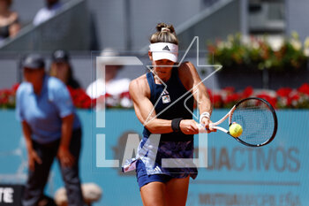 2023-04-27 - Irene Burillo of Spain in action against Coco Gauff of United States during the Mutua Madrid Open 2023, Masters 1000 tennis tournament on April 27, 2023 at Caja Magica in Madrid, Spain - TENNIS - MUTUA MADRID OPEN 2023 - INTERNATIONALS - TENNIS