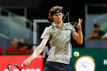 2023-04-28 - Alexander Zverev of Germany in action against Roberto Carballes of Spain during the Mutua Madrid Open 2023, Masters 1000 tennis tournament on April 28, 2023 at Caja Magica in Madrid, Spain - TENNIS - MUTUA MADRID OPEN 2023 - INTERNATIONALS - TENNIS