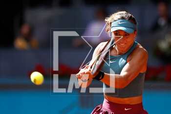 2023-04-29 - Paula Badosa of Spain in action against Coco Gauff of United States during the Mutua Madrid Open 2023, Masters 1000 tennis tournament on April 29, 2023 at Caja Magica in Madrid, Spain - TENNIS - MUTUA MADRID OPEN 2023 - INTERNATIONALS - TENNIS
