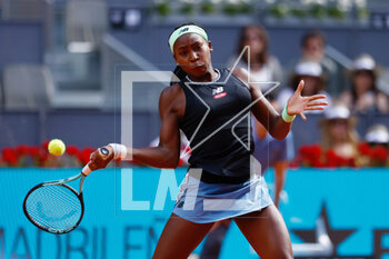2023-04-29 - Coco Gauff of United States in action against Paula Badosa of Spain during the Mutua Madrid Open 2023, Masters 1000 tennis tournament on April 29, 2023 at Caja Magica in Madrid, Spain - TENNIS - MUTUA MADRID OPEN 2023 - INTERNATIONALS - TENNIS