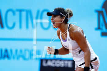2023-04-29 - Mayar Sherif of Egypt celebrates the victory against Caroline Garcia of France during the Mutua Madrid Open 2023, Masters 1000 tennis tournament on April 29, 2023 at Caja Magica in Madrid, Spain - TENNIS - MUTUA MADRID OPEN 2023 - INTERNATIONALS - TENNIS