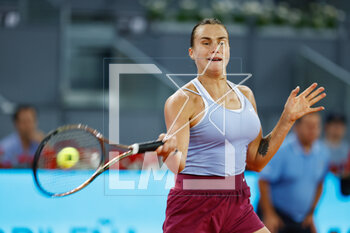 2023-04-29 - Aryna Zabalenka of Belarus in action against Camila Osorio of Colombia during the Mutua Madrid Open 2023, Masters 1000 tennis tournament on April 29, 2023 at Caja Magica in Madrid, Spain - TENNIS - MUTUA MADRID OPEN 2023 - INTERNATIONALS - TENNIS