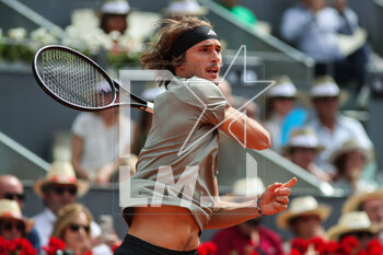 2023-05-02 - Alexander Zverev of Germany in action against Carlos Alcaraz of Spain during the Mutua Madrid Open 2023, Masters 1000 tennis tournament on May 2, 2023 at Caja Magica in Madrid, Spain - TENNIS - MUTUA MADRID OPEN 2023 - INTERNATIONALS - TENNIS