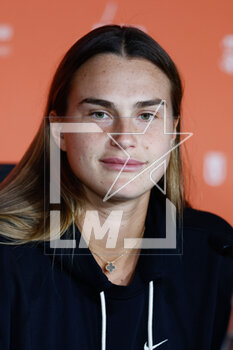2023-05-04 - Aryna Sabalenka of Belarus speaks to the media during the Mutua Madrid Open 2023, Masters 1000 tennis tournament on May 4, 2023 at Caja Magica in Madrid, Spain - TENNIS - MUTUA MADRID OPEN 2023 - INTERNATIONALS - TENNIS