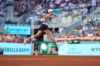 2023-05-06 - Aryna Sabalenka (Blr) defeated Iga Swiatek (Pol) during the Mutua Madrid Open 2023, Masters 1000 tennis tournament on May 6, 2023 at Caja Magica in Madrid, Spain - TENNIS - MUTUA MADRID OPEN 2023 - INTERNATIONALS - TENNIS