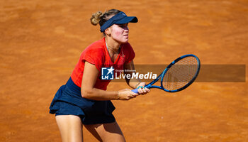 2023-05-09 - Sofia Kenin of the United States in action during the first round of the 2023 Internazionali BNL d’Italia, Masters 1000 tennis tournament on May 9, 2023 at Foro Italico in Rome, Italy - TENNIS - 2023 INTERNAZIONALI BNL D'ITALIA - INTERNATIONALS - TENNIS