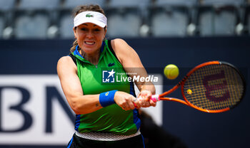 2023-05-12 - Anastasia Pavlyuchenkova of Russia in action against Iga Swiatek of Poland during the second round of 2023 Internazionali BNL d’Italia, Masters 1000 tennis tournament on May 12, 2023 at Foro Italico in Rome, Italy - TENNIS - 2023 INTERNAZIONALI BNL D'ITALIA - INTERNATIONALS - TENNIS