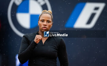 2023-05-13 - Taylor Townsend of the United States in action against Xiyu Wang of China during the third round of the 2023 Internazionali BNL d’Italia, Masters 1000 tennis tournament on May 13, 2023 at Foro Italico in Rome, Italy - TENNIS - 2023 INTERNAZIONALI BNL D'ITALIA - INTERNATIONALS - TENNIS