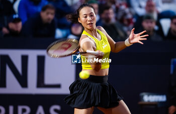 2023-05-16 - Qinwen Zheng of China in action during the quarter-final of the 2023 Internazionali BNL d’Italia, Masters 1000 tennis tournament on May 16, 2023 at Foro Italico in Rome, Italy - TENNIS - 2023 INTERNAZIONALI BNL D'ITALIA - INTERNATIONALS - TENNIS