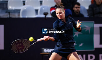 2023-05-16 - Veronika Kudermetova of Russia in action during the quarter-final of the 2023 Internazionali BNL d’Italia, Masters 1000 tennis tournament on May 16, 2023 at Foro Italico in Rome, Italy - TENNIS - 2023 INTERNAZIONALI BNL D'ITALIA - INTERNATIONALS - TENNIS