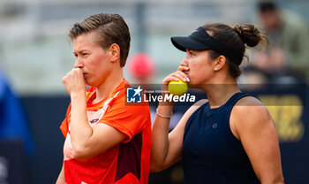 2023-05-16 - Demi Schuurs of the Netherlands & Desirae Krawczyk of the United States in action during the doubles quarter-final of the 2023 Internazionali BNL d’Italia, Masters 1000 tennis tournament on May 16, 2023 at Foro Italico in Rome, Italy - TENNIS - 2023 INTERNAZIONALI BNL D'ITALIA - INTERNATIONALS - TENNIS