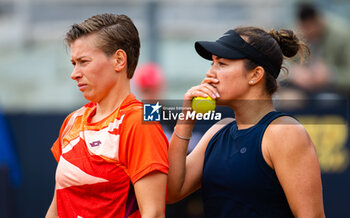 2023-05-16 - Demi Schuurs of the Netherlands & Desirae Krawczyk of the United States in action during the doubles quarter-final of the 2023 Internazionali BNL d’Italia, Masters 1000 tennis tournament on May 16, 2023 at Foro Italico in Rome, Italy - TENNIS - 2023 INTERNAZIONALI BNL D'ITALIA - INTERNATIONALS - TENNIS