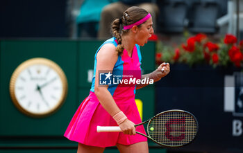 2023-05-17 - Jelena Ostapenko of Latvia in action during the quarter-final of the 2023 Internazionali BNL d’Italia, Masters 1000 tennis tournament on May 17, 2023 at Foro Italico in Rome, Italy - TENNIS - 2023 INTERNAZIONALI BNL D'ITALIA - INTERNATIONALS - TENNIS
