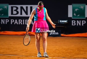 2023-05-19 - Jelena Ostapenko of Latvia in action against Elena Rybakina of Kazakhstan during the semi-final of the 2023 Internazionali BNL d’Italia, Masters 1000 tennis tournament on May 19, 2023 at Foro Italico in Rome, Italy - TENNIS - 2023 INTERNAZIONALI BNL D'ITALIA - INTERNATIONALS - TENNIS
