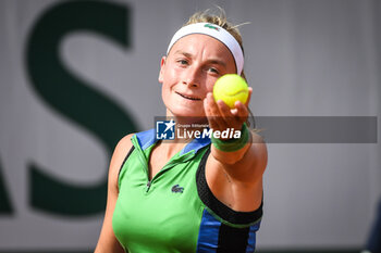 2023-05-22 - Emma LENE of France during the first qualifying day of Roland-Garros 2023, Grand Slam tennis tournament, Previews on May 22, 2023 at Roland-Garros stadium in Paris, France - TENNIS - ROLAND GARROS 2023 - PREVIEWS - INTERNATIONALS - TENNIS