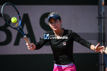 2023-05-24 - Elizabeth MANDLIK of United States during the third qualifying day of Roland-Garros 2023, Grand Slam tennis tournament, Previews on May 24, 2023 at Roland-Garros stadium in Paris, France - TENNIS - ROLAND GARROS 2023 - PREVIEWS - INTERNATIONALS - TENNIS