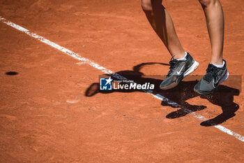 2023-05-24 - Shadow illustration of a tennis player during Roland-Garros 2023, Grand Slam tennis tournament, Previews on May 24, 2023 at Roland-Garros stadium in Paris, France - TENNIS - ROLAND GARROS 2023 - PREVIEWS - INTERNATIONALS - TENNIS