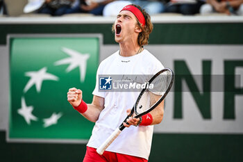 2023-05-28 - Andrey RUBLEV of Russia celebrates his victory during the first day of Roland-Garros 2023, Grand Slam tennis tournament, on May 28, 2023 at Roland-Garros stadium in Paris, France - TENNIS - ROLAND GARROS 2023 - WEEK 1 - INTERNATIONALS - TENNIS