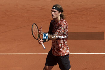 2023-05-28 - Stefanos Tsitsipas of Greece celebrates his first round victory during day 1 of the 2023 French Open, Roland-Garros 2023, second Grand Slam tennis tournament of the year, on May 28, 2023 at stade Roland-Garros in Paris, France - TENNIS - ROLAND GARROS 2023 - WEEK 1 - INTERNATIONALS - TENNIS