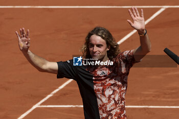 2023-05-28 - Stefanos Tsitsipas of Greece celebrates his first round victory during day 1 of the 2023 French Open, Roland-Garros 2023, second Grand Slam tennis tournament of the year, on May 28, 2023 at stade Roland-Garros in Paris, France - TENNIS - ROLAND GARROS 2023 - WEEK 1 - INTERNATIONALS - TENNIS