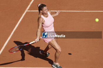 2023-05-28 - Camila Giorgi of Italy during day 1 of the 2023 French Open, Roland-Garros 2023, second Grand Slam tennis tournament of the year, on May 28, 2023 at stade Roland-Garros in Paris, France - TENNIS - ROLAND GARROS 2023 - WEEK 1 - INTERNATIONALS - TENNIS
