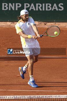 2023-05-28 - Lucas Pouille of France during day 1 of the 2023 French Open, Roland-Garros 2023, second Grand Slam tennis tournament of the year, on May 28, 2023 at stade Roland-Garros in Paris, France - TENNIS - ROLAND GARROS 2023 - WEEK 1 - INTERNATIONALS - TENNIS