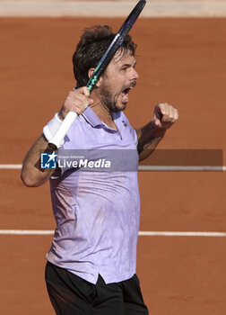 2023-05-29 - Stan Wawrinka of Switzerland celebrates his victory during day 2 of the 2023 French Open, Roland-Garros 2023, second Grand Slam tennis tournament of the year, on May 29, 2023 at stade Roland-Garros in Paris, France - TENNIS - ROLAND GARROS 2023 - WEEK 1 - INTERNATIONALS - TENNIS