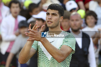 2023-05-29 - Carlos Alcaraz of Spain celebrates his first round victory during day 2 of the 2023 French Open, Roland-Garros 2023, second Grand Slam tennis tournament of the year, on May 29, 2023 at stade Roland-Garros in Paris, France - TENNIS - ROLAND GARROS 2023 - WEEK 1 - INTERNATIONALS - TENNIS