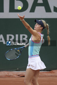 2023-05-29 - Elizabeth Mandlik of USA during day 2 of the 2023 French Open, Roland-Garros 2023, second Grand Slam tennis tournament of the year, on May 29, 2023 at stade Roland-Garros in Paris, France - TENNIS - ROLAND GARROS 2023 - WEEK 1 - INTERNATIONALS - TENNIS