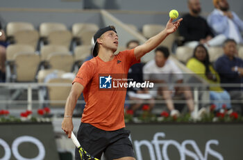 2023-05-29 - Alexandre Muller of France during day 2 of the 2023 French Open, Roland-Garros 2023, second Grand Slam tennis tournament of the year, on May 29, 2023 at stade Roland-Garros in Paris, France - TENNIS - ROLAND GARROS 2023 - WEEK 1 - INTERNATIONALS - TENNIS