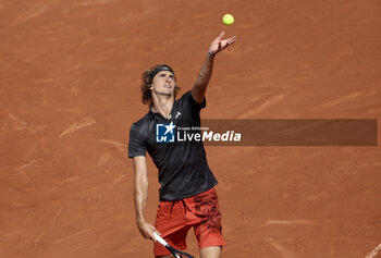 2023-05-30 - Alexander Zverev of Germany during day 3 of the 2023 French Open, Roland-Garros 2023, second Grand Slam tennis tournament of the year, on May 30, 2023 at Stade Roland-Garros in Paris, France - TENNIS - ROLAND GARROS 2023 - WEEK 1 - INTERNATIONALS - TENNIS