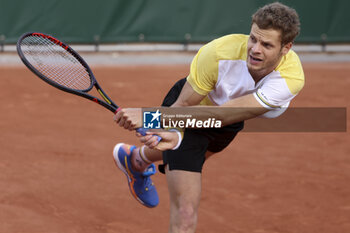2023-05-30 - Yannick Hanfmann of Germany during day 3 of the 2023 French Open, Roland-Garros 2023, second Grand Slam tennis tournament of the year, on May 30, 2023 at Stade Roland-Garros in Paris, France - TENNIS - ROLAND GARROS 2023 - WEEK 1 - INTERNATIONALS - TENNIS