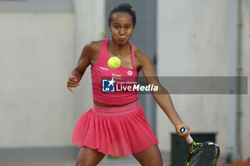 2023-05-31 - Leylah Fernandez of Canada during day 4 of the 2023 French Open, Roland-Garros 2023, second Grand Slam tennis tournament of the year, on May 31, 2023 at Stade Roland-Garros in Paris, France - TENNIS - ROLAND GARROS 2023 - WEEK 1 - INTERNATIONALS - TENNIS