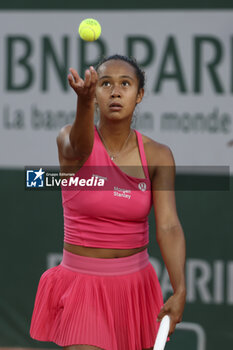 2023-05-31 - Leylah Fernandez of Canada during day 4 of the 2023 French Open, Roland-Garros 2023, second Grand Slam tennis tournament of the year, on May 31, 2023 at Stade Roland-Garros in Paris, France - TENNIS - ROLAND GARROS 2023 - WEEK 1 - INTERNATIONALS - TENNIS