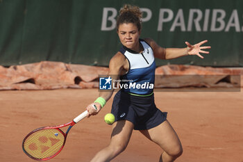 2023-06-01 - Jasmine Paolini of Italy during day 5 of the 2023 French Open, Roland-Garros 2023, second Grand Slam tennis tournament of the year, on June 1, 2023 at Stade Roland-Garros in Paris, France - TENNIS - ROLAND GARROS 2023 - WEEK 1 - INTERNATIONALS - TENNIS