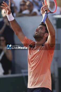 2023-06-01 - Genaro Alberto Olivieri of Argentina celebrates his victory over Andrea Vavassori of Italy during day 5 of the 2023 French Open, Roland-Garros 2023, second Grand Slam tennis tournament of the year, on June 1, 2023 at Stade Roland-Garros in Paris, France - TENNIS - ROLAND GARROS 2023 - WEEK 1 - INTERNATIONALS - TENNIS