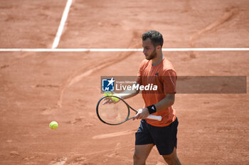 2023-06-01 - Hugo Gaston during the French Open, Grand Slam tennis tournament on June 1, 2023 at Roland Garros stadium in Paris, France. Photo Victor Joly / DPPI - TENNIS - ROLAND GARROS 2023 - WEEK 1 - INTERNATIONALS - TENNIS