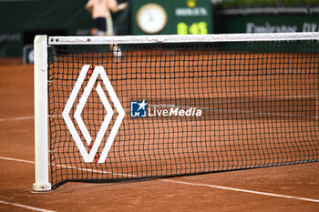 2023-06-02 - Illustration with the Renault logo during the French Open, Grand Slam tennis tournament on June 2, 2023 at Roland Garros stadium in Paris, France. Photo Victor Joly / DPPI - TENNIS - ROLAND GARROS 2023 - WEEK 1 - INTERNATIONALS - TENNIS