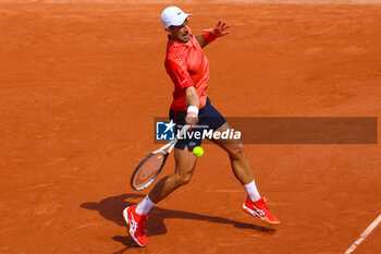 2023-06-06 - Novak Djokovic of Serbia during the French Open 2023, Roland-Garros 2023, Grand Slam tennis tournament, on june 6, 2023 at Stade Roland-Garros in Paris, France - TENNIS - ROLAND GARROS 2023 - WEEK 2 - INTERNATIONALS - TENNIS