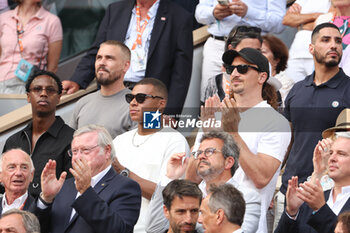 2023-06-11 - Kylian Mbappe and Zlatan Ibrahimovic attend the Men's Singles Final at the French Open, Roland Garros 2023, Grand Slam tennis tournament, on June 11, 2023 at Stade Roland-Garros in Paris, France - TENNIS - ROLAND GARROS 2023 - WEEK 2 - INTERNATIONALS - TENNIS