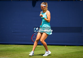 2023-06-27 - Marie Bouzkova of the Czech Republic in action during the first round of the 2023 Rothesay International, WTA 500 tennis tournament on June 27, 2023 at Devonshire Park in Eastbourne, England - TENNIS - WTA - ROTHESAY INTERNATIONAL 2023 - INTERNATIONALS - TENNIS