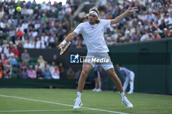2023-07-05 - Stefanos Tsitsipas (Gre) during the 2023 Wimbledon Championships on July 3, 2023 at All England Lawn Tennis & Croquet Club in Wimbledon, England - TENNIS - WIMBLEDON 2023 - INTERNATIONALS - TENNIS