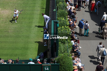 2023-07-06 - Lorenzo Musetti during the 2023 Wimbledon Championships on July 6, 2023 at All England Lawn Tennis & Croquet Club in Wimbledon, England - TENNIS - WIMBLEDON 2023 - INTERNATIONALS - TENNIS