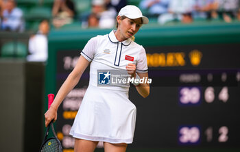 2023-07-06 - Cristina Bucsa of Spain during the 2023 Wimbledon Championships on July 6, 2023 at All England Lawn Tennis & Croquet Club in Wimbledon, England - TENNIS - WIMBLEDON 2023 - INTERNATIONALS - TENNIS